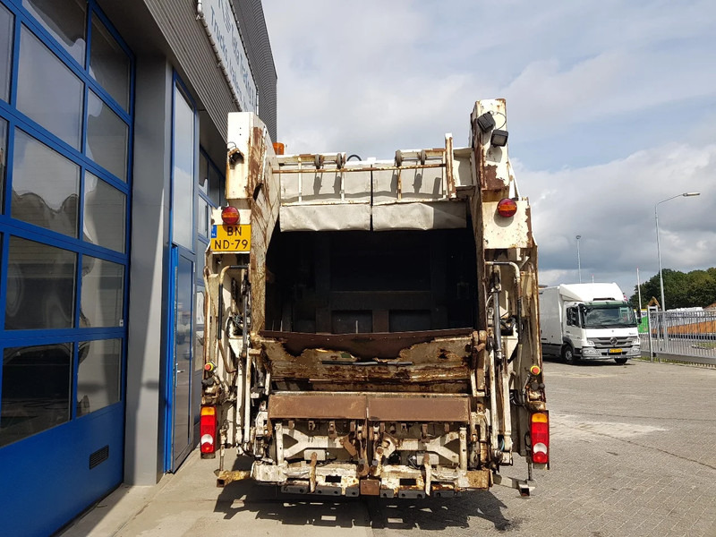 Volvo FM 9.260 Geesink GPM II Euro 3 - Auto na odvoz odpadu: obrázok 5 Volvo FM 9.260 Geesink GPM II Euro 3 - Auto na odvoz odpadu: obrázok 5