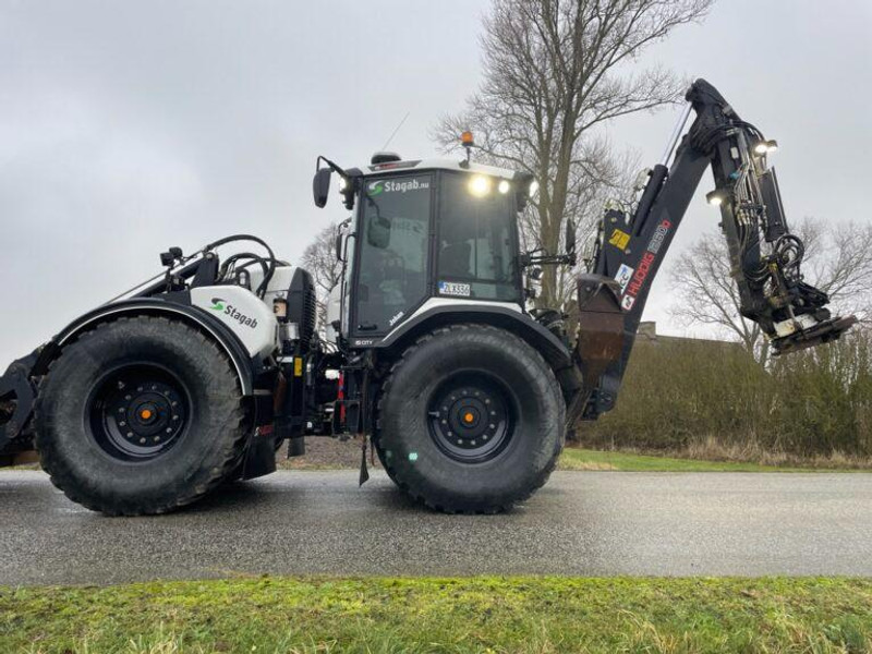 Huddig 1260D 113853 - Rýpadlo-nakladač: obrázok 3 Huddig 1260D 113853 - Rýpadlo-nakladač: obrázok 3