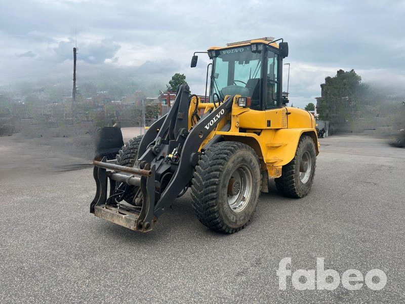 Volvo L40B - Kolesový nakladač: obrázok 1 Volvo L40B - Kolesový nakladač: obrázok 1