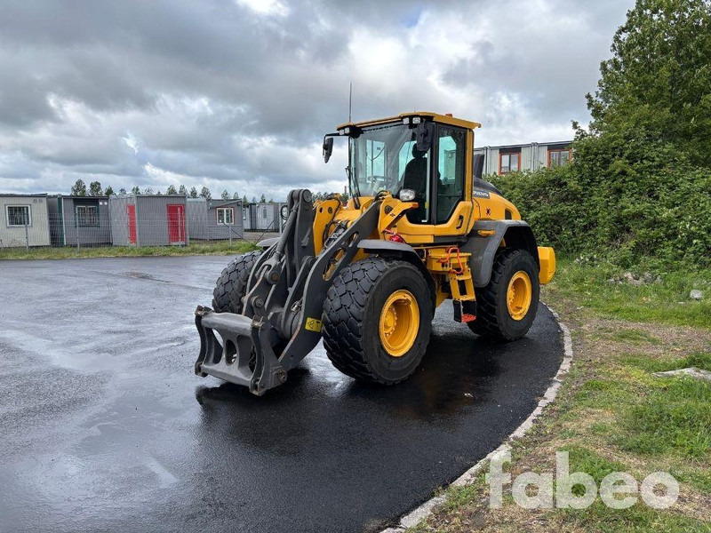 Volvo L90H - Kolesový nakladač: obrázok 1 Volvo L90H - Kolesový nakladač: obrázok 1