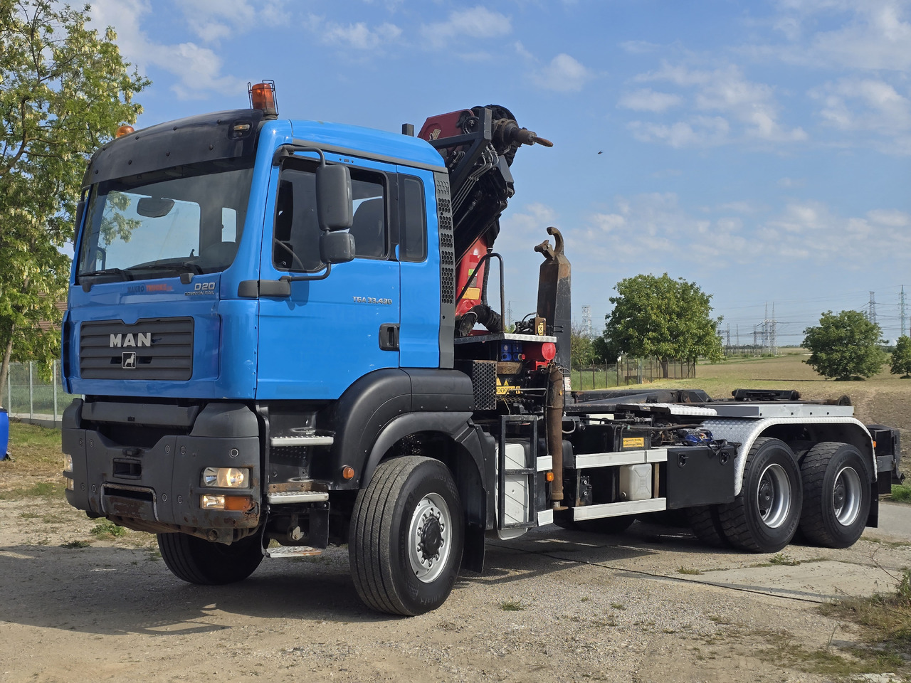 MAN TGA 33.430 6X6 / HMF 1823 K3+REM.CON./ HOOK SYSTEM - Hákový nosič kontajnerov, Auto s hydraulickou rukou: obrázok 3 MAN TGA 33.430 6X6 / HMF 1823 K3+REM.CON./ HOOK SYSTEM - Hákový nosič kontajnerov, Auto s hydraulickou rukou: obrázok 3