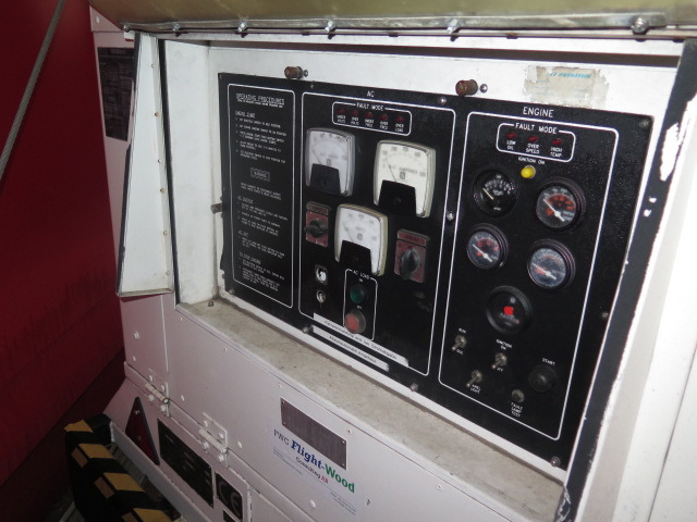 Trieletron 90T400SLN - Pozemná energetická jednotka: obrázok 4 Trieletron 90T400SLN - Pozemná energetická jednotka: obrázok 4