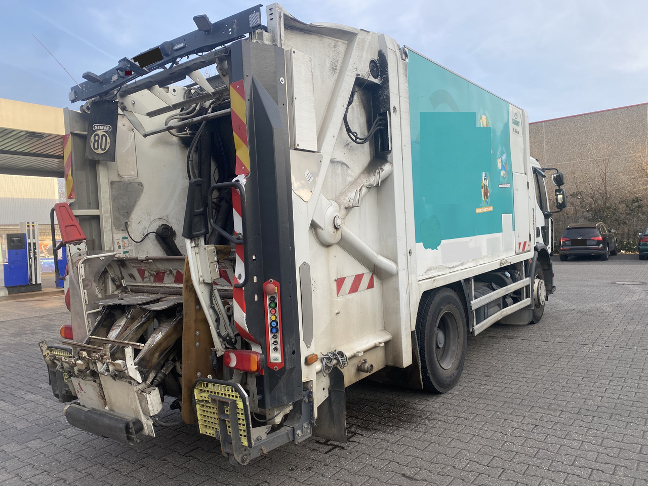 Renault Premium DXi Müllwagen Garbage Truck Euro5 New Model - Auto na odvoz odpadu: obrázok 4 Renault Premium DXi Müllwagen Garbage Truck Euro5 New Model - Auto na odvoz odpadu: obrázok 4