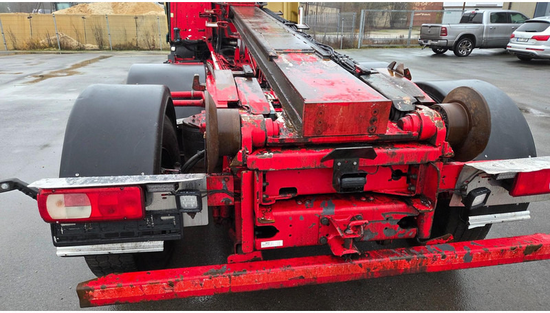 DAF CF 370 6X2*4 - Hákový nosič kontajnerov: obrázok 5 DAF CF 370 6X2*4 - Hákový nosič kontajnerov: obrázok 5