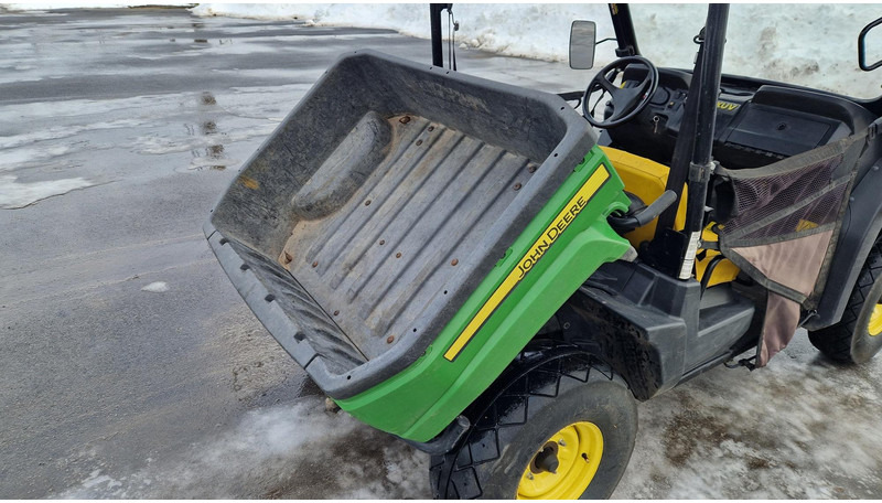 John Deere GATOR XUV 550 4X4 - Automobil: obrázok 5 John Deere GATOR XUV 550 4X4 - Automobil: obrázok 5