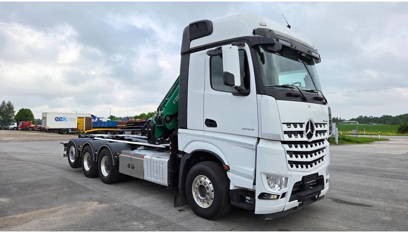 Mercedes-Benz Arocs 3253 8X4*4 Fassi F295 - Hákový nosič kontajnerov, Auto s hydraulickou rukou: obrázok 4 Mercedes-Benz Arocs 3253 8X4*4 Fassi F295 - Hákový nosič kontajnerov, Auto s hydraulickou rukou: obrázok 4