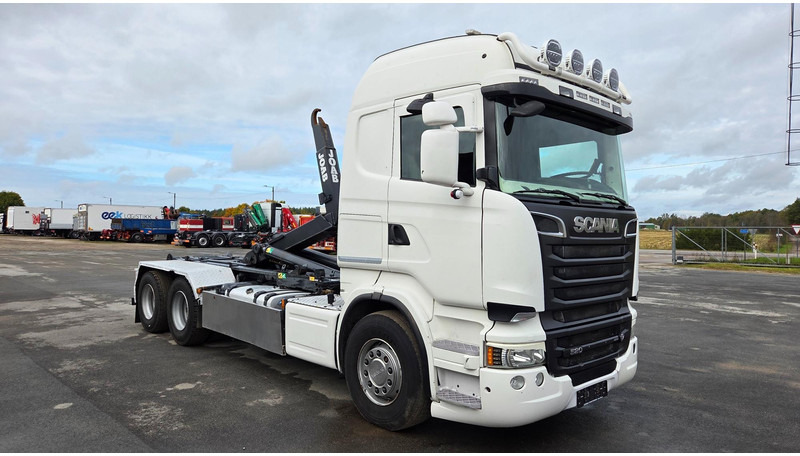 Scania R520 6X4 - Hákový nosič kontajnerov: obrázok 2 Scania R520 6X4 - Hákový nosič kontajnerov: obrázok 2