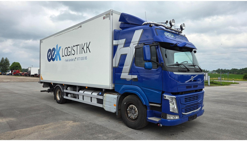 Volvo FM330 4X2 - Skříňový nákladní auto: obrázok 2 Volvo FM330 4X2 - Skříňový nákladní auto: obrázok 2