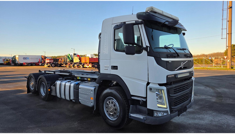 Volvo FM410 6X2*4 - Hákový nosič kontajnerov: obrázok 2 Volvo FM410 6X2*4 - Hákový nosič kontajnerov: obrázok 2