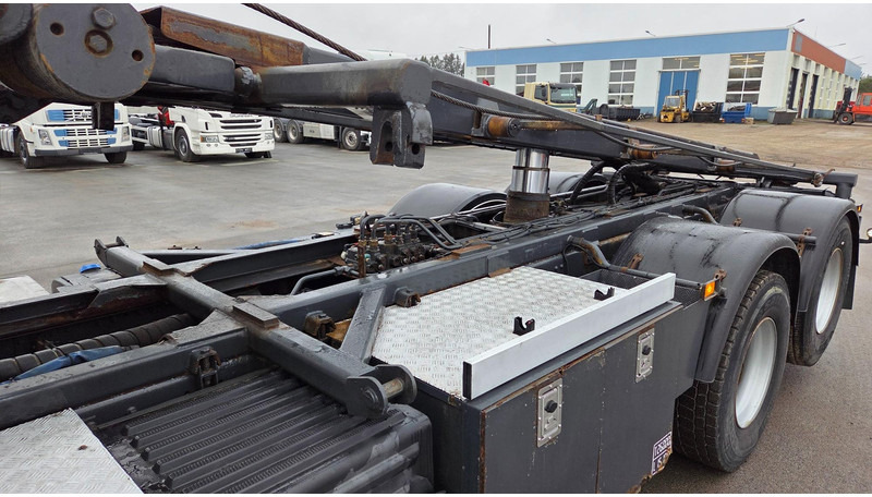 Volvo FM420 6X2 manual full steel - Nákladne vozidlo - káblový systém: obrázok 5 Volvo FM420 6X2 manual full steel - Nákladne vozidlo - káblový systém: obrázok 5