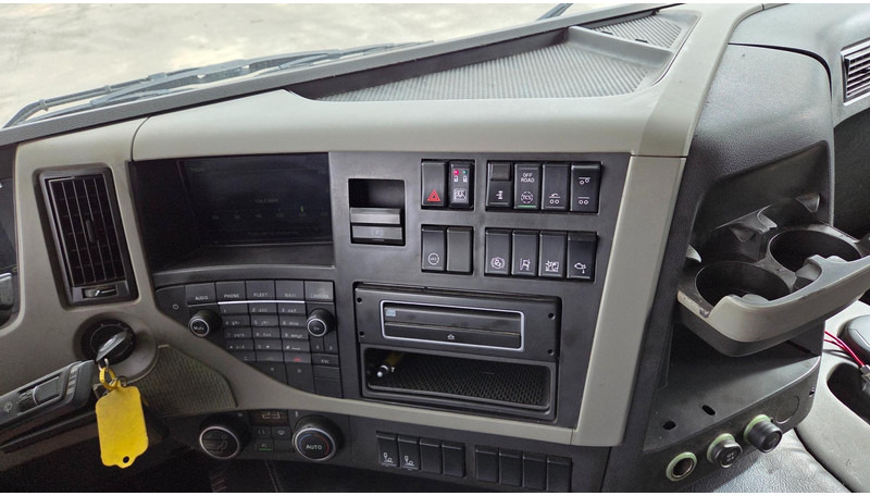 Hákový nosič kontajnerov Volvo FM460 6X2*4: obrázok 13 Hákový nosič kontajnerov Volvo FM460 6X2*4: obrázok 13