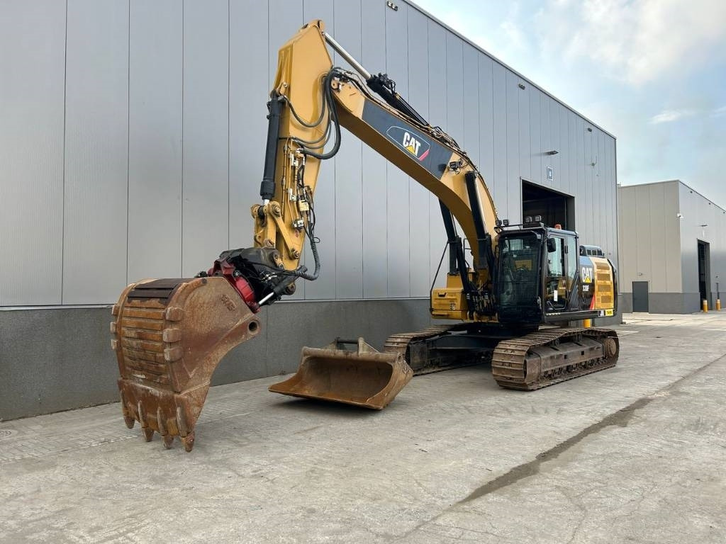 CAT 330F L (Roto|GPS|2 buckets) - Pásové rýpadlo: obrázok 2 CAT 330F L (Roto|GPS|2 buckets) - Pásové rýpadlo: obrázok 2