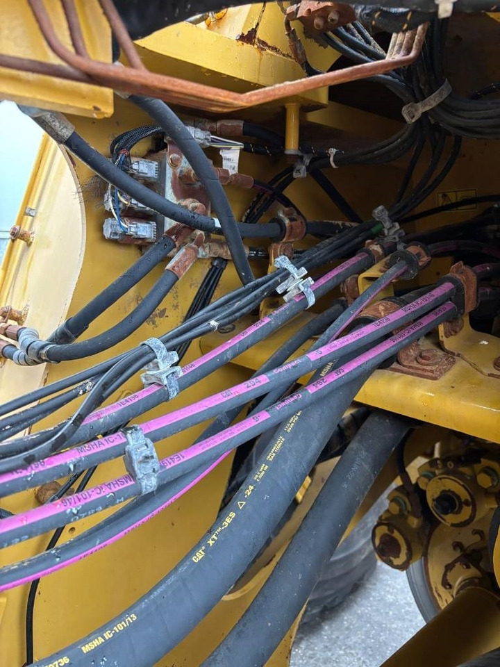 Leasing CAT 980  CAT 980: obrázok 18