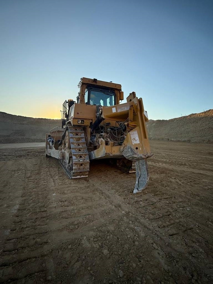 CAT D 10 T 2 (Coming soon) - Buldozér: obrázok 4 CAT D 10 T 2 (Coming soon) - Buldozér: obrázok 4