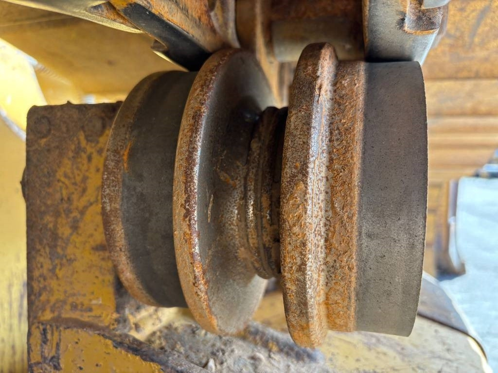 Buldozér CAT D 6 K 2 LGP: obrázok 24