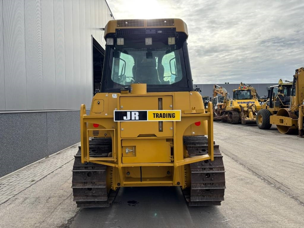 CAT D 6 K 2 XL (Low Verified Hours)  - Buldozér: obrázok 3 CAT D 6 K 2 XL (Low Verified Hours)  - Buldozér: obrázok 3