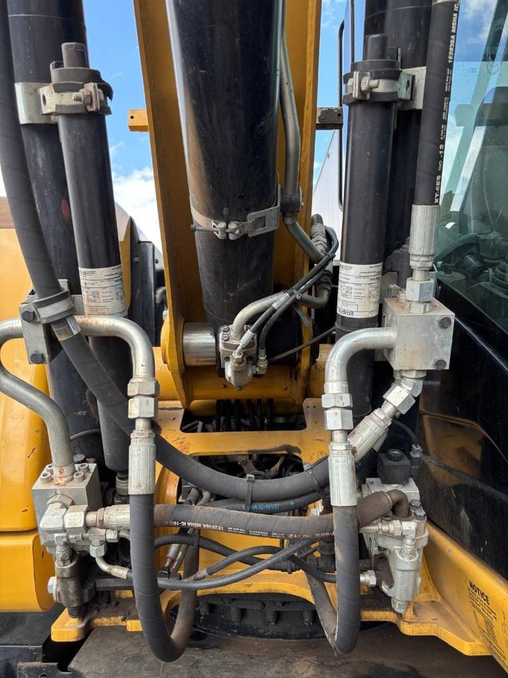 Leasing CAT M 313 D  CAT M 313 D: obrázok 24