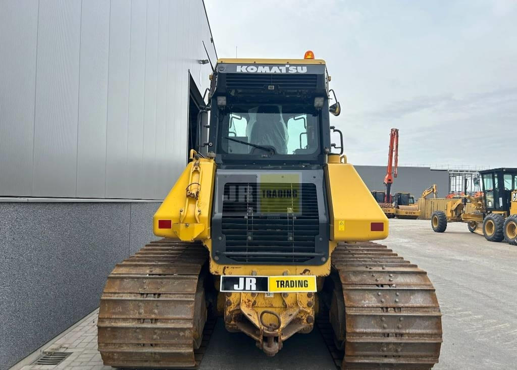 Komatsu D 61 PXI-24 (Topcon intelligent system)  - Buldozér: obrázok 4 Komatsu D 61 PXI-24 (Topcon intelligent system)  - Buldozér: obrázok 4