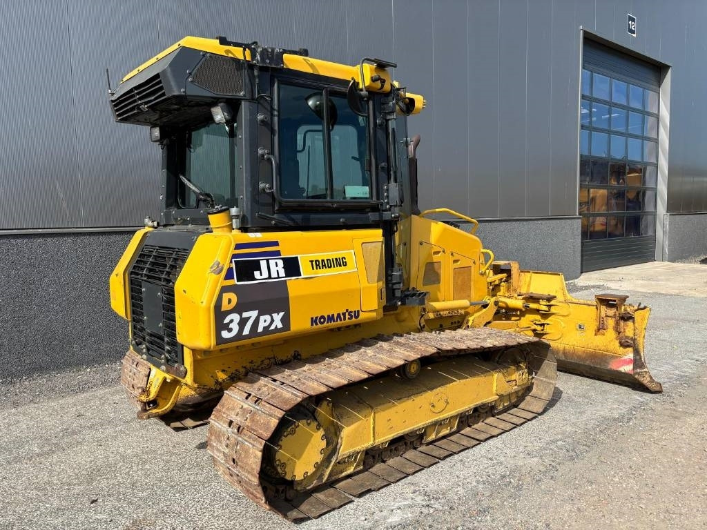 Komatsu D37 PX-23 - Buldozér: obrázok 5 Komatsu D37 PX-23 - Buldozér: obrázok 5