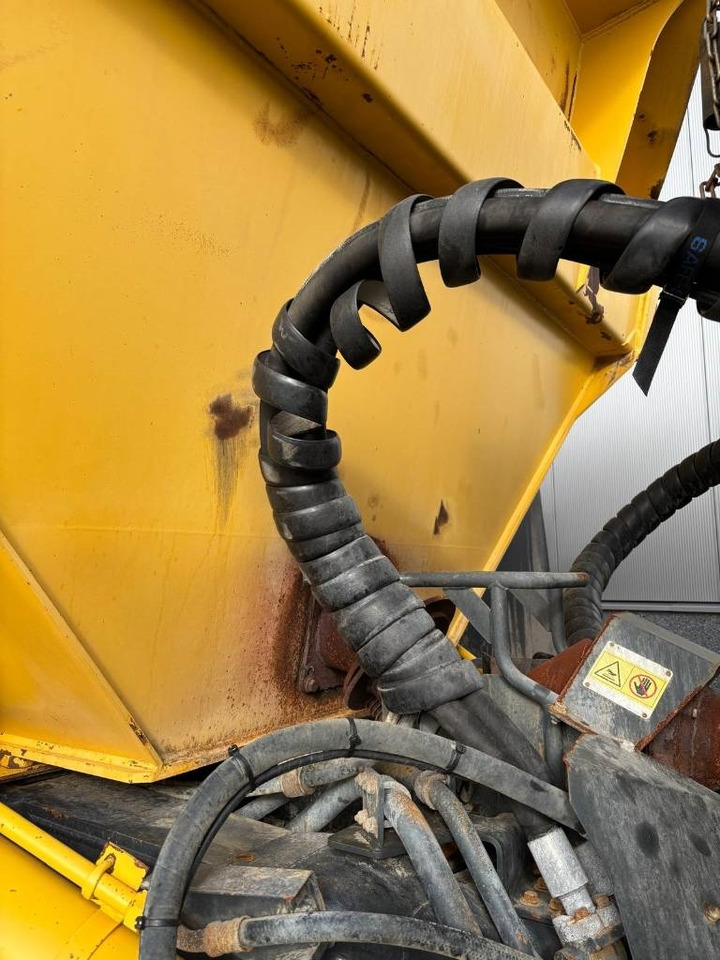 Ťahačový kĺbový damper Komatsu HM 400-5: obrázok 13