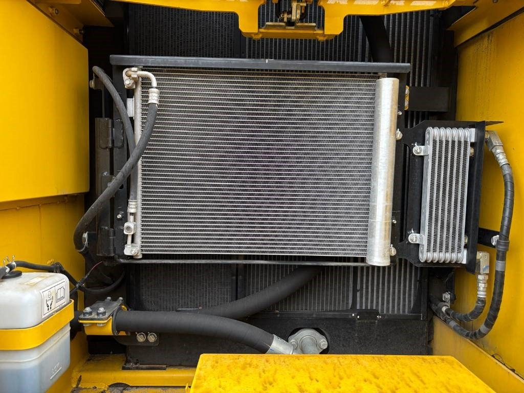 Nový Pásové rýpadlo Komatsu PC 210-10M0 (New / Non CE Certified): obrázok 12 Nový Pásové rýpadlo Komatsu PC 210-10M0 (New / Non CE Certified): obrázok 12