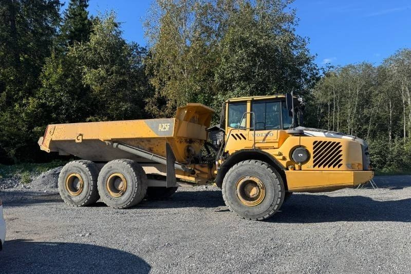 Volvo A 25 E (On Transport) - Ťahačový kĺbový damper: obrázok 1 Volvo A 25 E (On Transport) - Ťahačový kĺbový damper: obrázok 1
