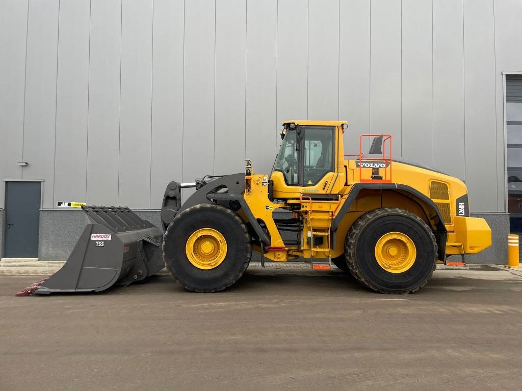 Volvo L 260 H - Kolesový nakladač: obrázok 1 Volvo L 260 H - Kolesový nakladač: obrázok 1