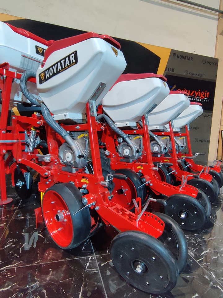 Novatar Pneumatic Seed Drill Machine - Přesný sejací stroj: obrázok 2 Novatar Pneumatic Seed Drill Machine - Přesný sejací stroj: obrázok 2
