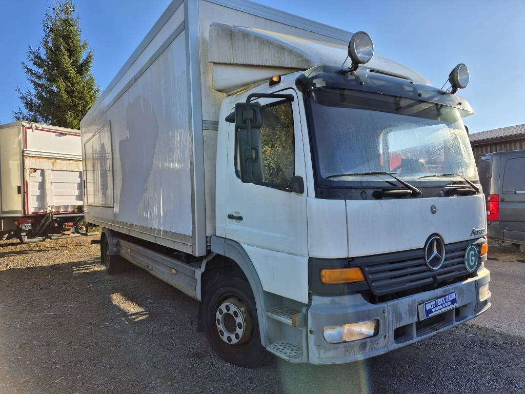 Mercedes-Benz Atego 1223 umpikori+pl nostin - Skříňový nákladní auto: obrázok 2 Mercedes-Benz Atego 1223 umpikori+pl nostin - Skříňový nákladní auto: obrázok 2
