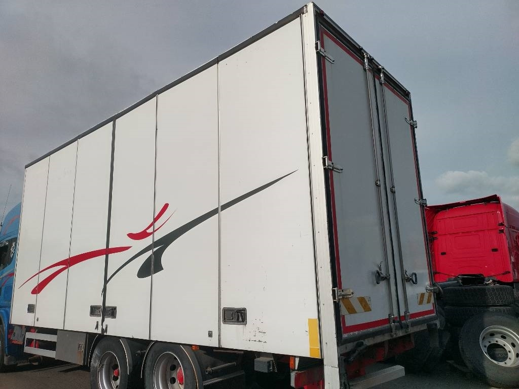 PLS kokosivuaukeava 3,05 sisä korkeus - Skříňová nadstavba: obrázok 2 PLS kokosivuaukeava 3,05 sisä korkeus - Skříňová nadstavba: obrázok 2