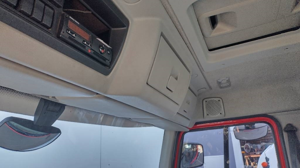 Hákový nosič kontajnerov Renault Premium 380dxi 5,30m multilift koukkulaite: obrázok 9