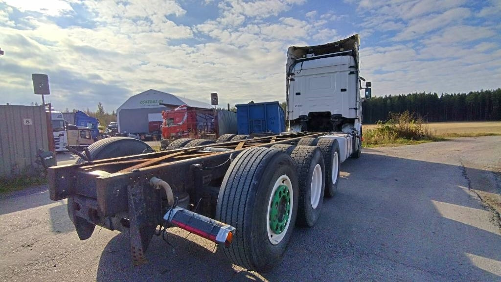 Scania R500 8x4 ilmajousi alusta - Podvozek s kabinou: obrázok 3 Scania R500 8x4 ilmajousi alusta - Podvozek s kabinou: obrázok 3