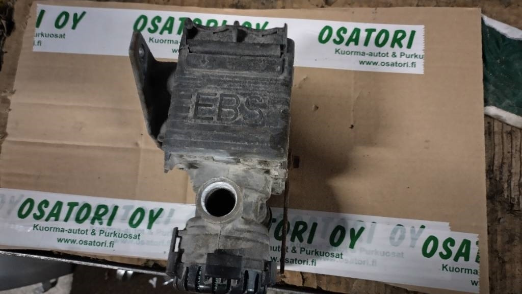 Volvo EBS modulaattori  - Diely bŕzd pre Nákladné auto: obrázok 3 Volvo EBS modulaattori  - Diely bŕzd pre Nákladné auto: obrázok 3