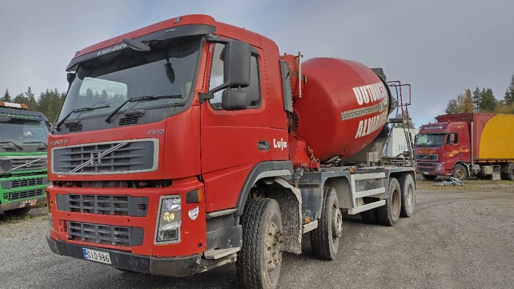 Volvo FM9 8x4 full steel,manual, mixer - Cisternové vozidlo: obrázok 1 Volvo FM9 8x4 full steel,manual, mixer - Cisternové vozidlo: obrázok 1