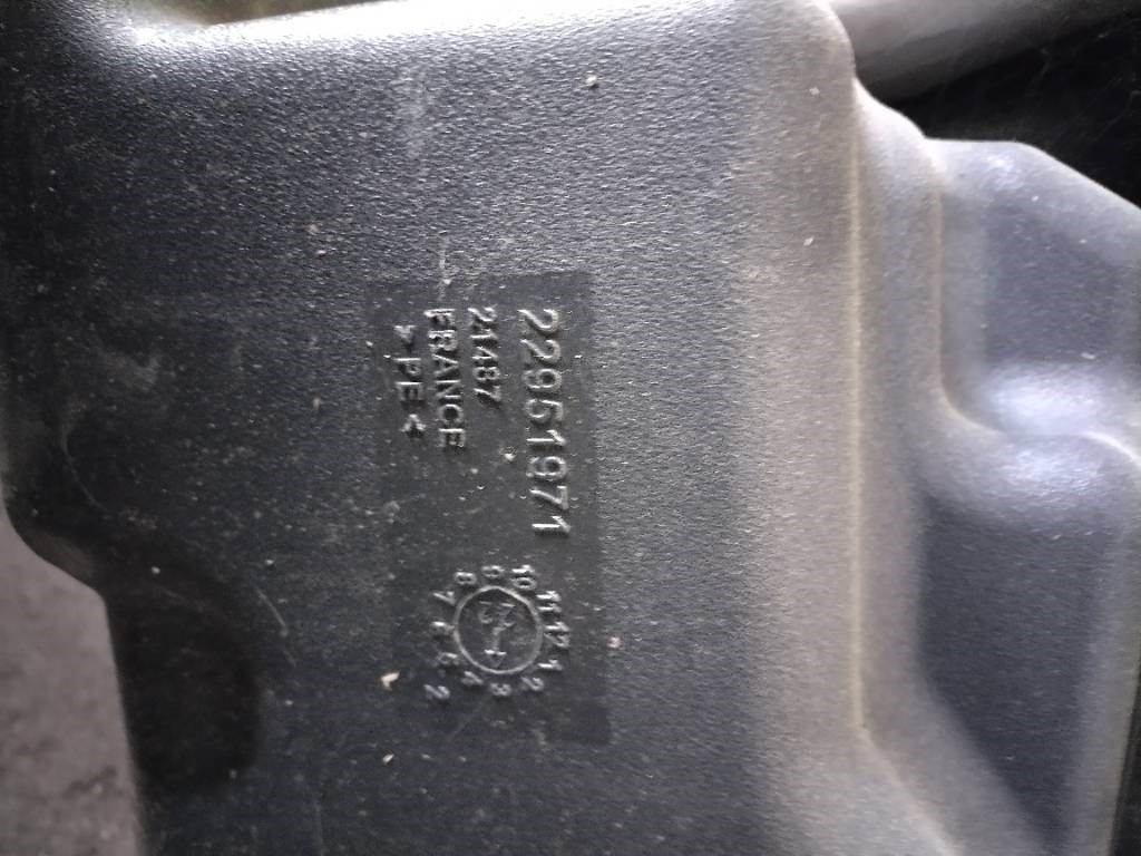 Volvo Polttoaine tankki 2+2 - Rám/ Podvozok pre Nákladné auto: obrázok 3 Volvo Polttoaine tankki 2+2 - Rám/ Podvozok pre Nákladné auto: obrázok 3