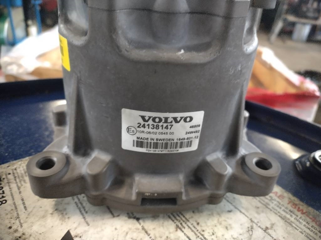 Volvo Vds moottori, sähköservo - Elektrický systém pre Nákladné auto: obrázok 1 Volvo Vds moottori, sähköservo - Elektrický systém pre Nákladné auto: obrázok 1