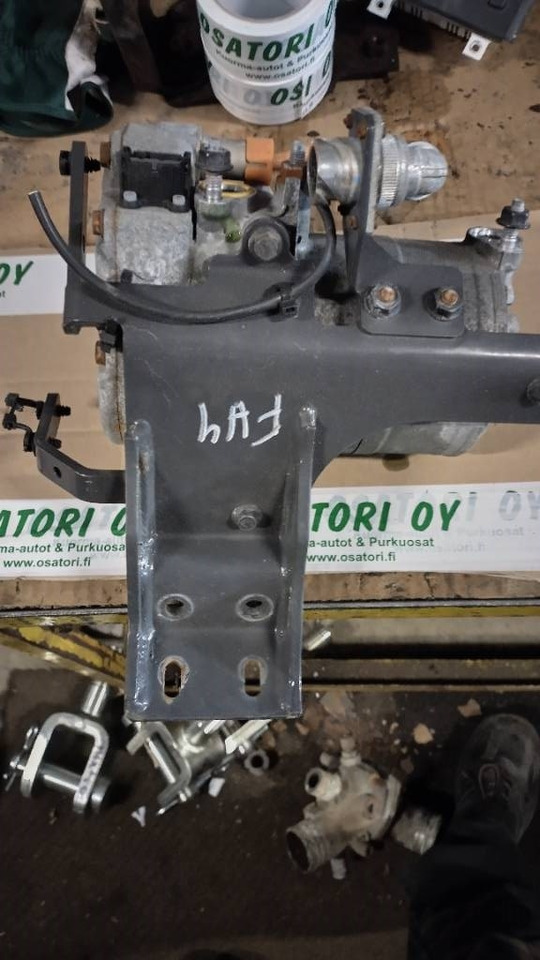 Volvo taukoilmastointi kompura  - Elektrický systém pre Nákladné auto: obrázok 2 Volvo taukoilmastointi kompura  - Elektrický systém pre Nákladné auto: obrázok 2