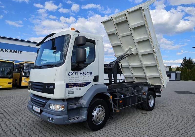 DAF LF 55.220 / SPROWADZONY Z FRANCJI / 119 000 KM - Sklápač: obrázok 1 DAF LF 55.220 / SPROWADZONY Z FRANCJI / 119 000 KM - Sklápač: obrázok 1