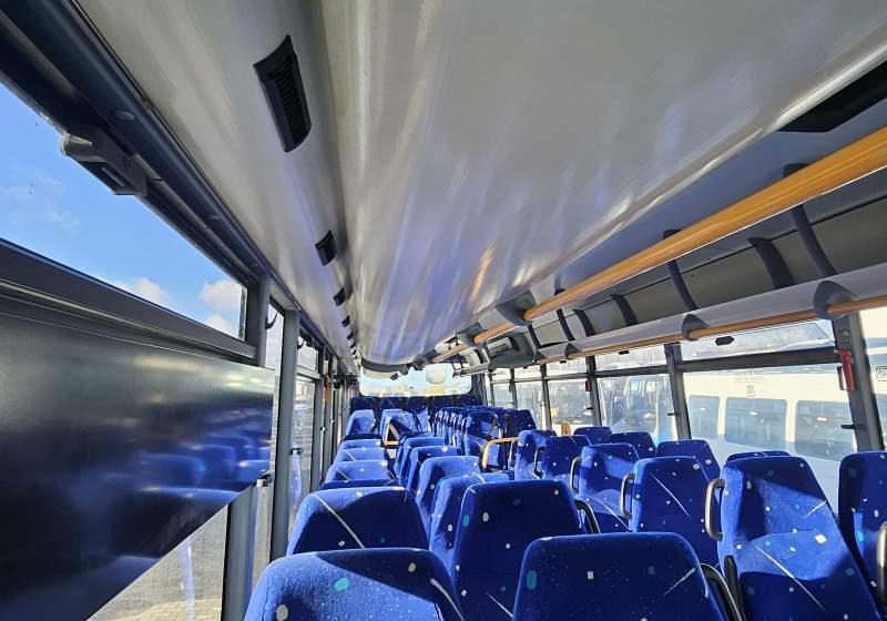 Irisbus CROSSWAY/ SPROWADZONY/ KLIMATYZACJA/ MANUAL - Prímestský autobus: obrázok 3 Irisbus CROSSWAY/ SPROWADZONY/ KLIMATYZACJA/ MANUAL - Prímestský autobus: obrázok 3