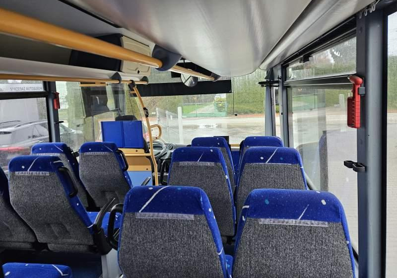 Prímestský autobus Irisbus CROSSWAY/ SPROWADZONY/ MANUAL/: obrázok 27 Prímestský autobus Irisbus CROSSWAY/ SPROWADZONY/ MANUAL/: obrázok 27