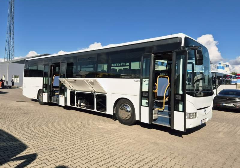 Irisbus RECREO / SPROWADZONY / MANUAL / EURO 5 - Prímestský autobus: obrázok 5 Irisbus RECREO / SPROWADZONY / MANUAL / EURO 5 - Prímestský autobus: obrázok 5