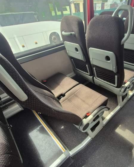 Isuzu KENDO INTERLINER / SPROWADZONE / 70 000 KM / KLIMA - Prímestský autobus: obrázok 5 Isuzu KENDO INTERLINER / SPROWADZONE / 70 000 KM / KLIMA - Prímestský autobus: obrázok 5