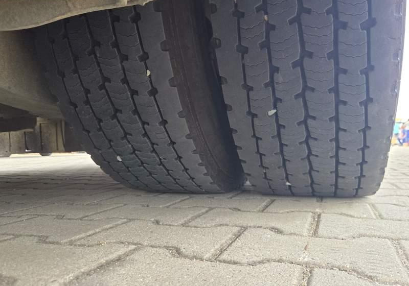 Iveco CROSSWAY/ SPROWADZONY / 64 MIEJSCA / EURO 6 - Prímestský autobus: obrázok 3 Iveco CROSSWAY/ SPROWADZONY / 64 MIEJSCA / EURO 6 - Prímestský autobus: obrázok 3