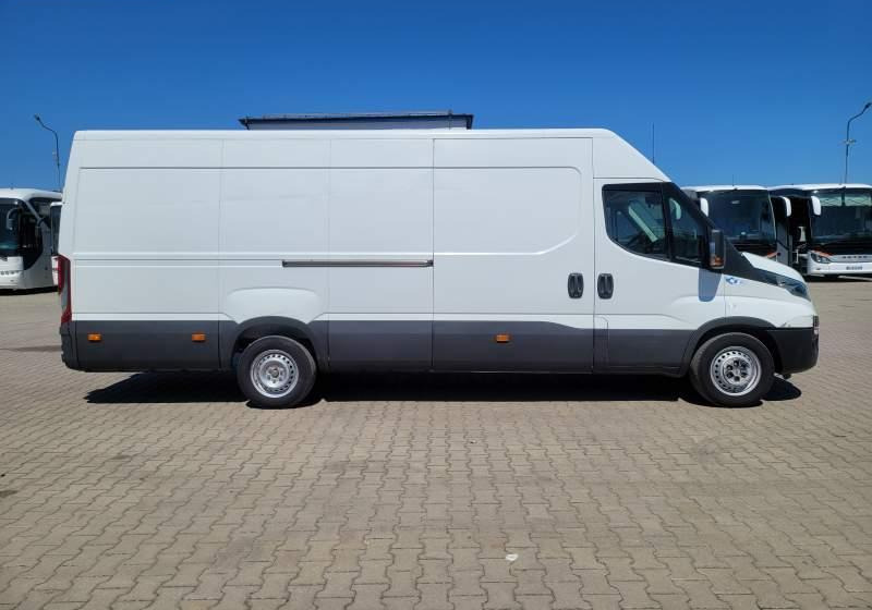 Iveco DAILY 35-140 / SPROWADZONY Z FRANCJI / TEMPOMAT - Furgon: obrázok 2 Iveco DAILY 35-140 / SPROWADZONY Z FRANCJI / TEMPOMAT - Furgon: obrázok 2