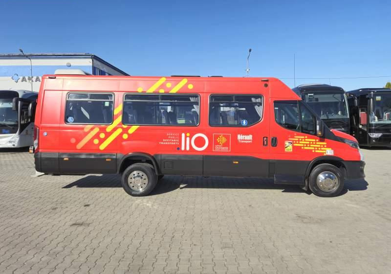 Iveco DAILY 65C18/SPROWADZONE/23 MIEJSCA/KLIM/WINDA - Minibus, Mikrobus: obrázok 5 Iveco DAILY 65C18/SPROWADZONE/23 MIEJSCA/KLIM/WINDA - Minibus, Mikrobus: obrázok 5