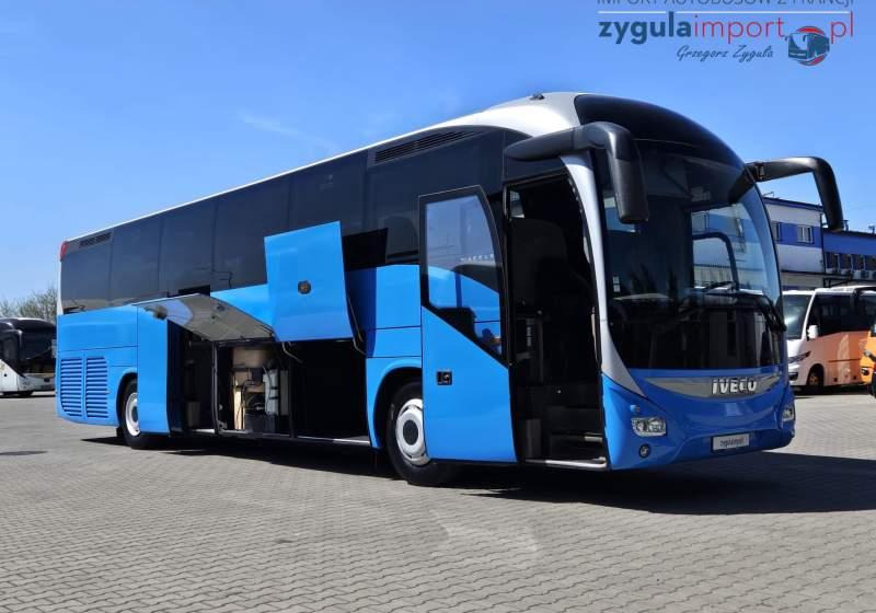 Iveco MAGELYS HD / SPROWADZONY / MANUAL / EURO 6 - Autokar: obrázok 1 Iveco MAGELYS HD / SPROWADZONY / MANUAL / EURO 6 - Autokar: obrázok 1