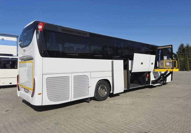 Iveco MAGELYS / SPROWADZONY / WINDA / EURO 6 - Autokar: obrázok 3 Iveco MAGELYS / SPROWADZONY / WINDA / EURO 6 - Autokar: obrázok 3