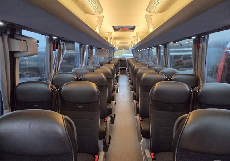 MAN LION'S COACH C / SPROWADZONY/ WC / EURO 6 - Autokar: obrázok 3 MAN LION'S COACH C / SPROWADZONY/ WC / EURO 6 - Autokar: obrázok 3