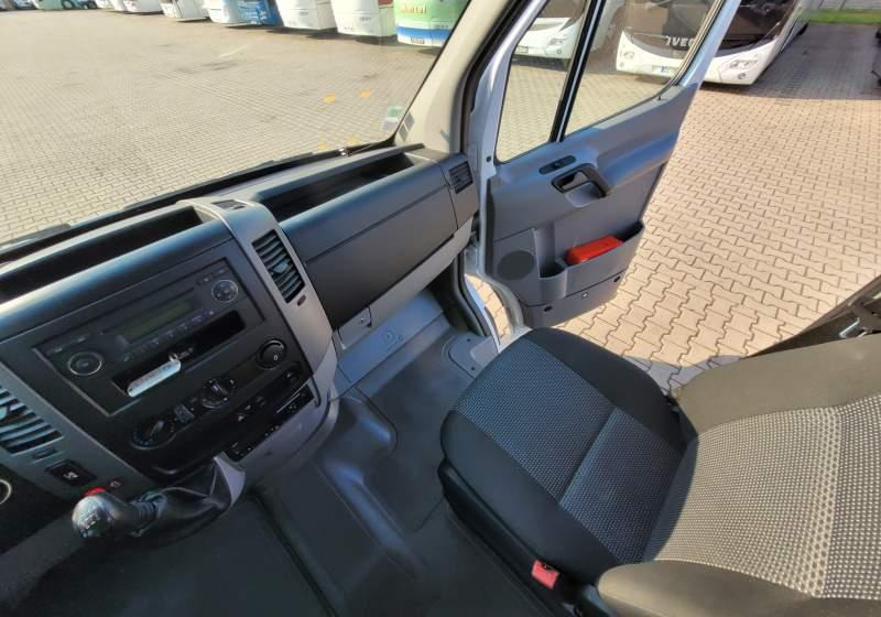 Mercedes-Benz 513 SPRINTER TRANSFER / SPROWADZONY/ MANUAL - Minibus, Mikrobus: obrázok 5 Mercedes-Benz 513 SPRINTER TRANSFER / SPROWADZONY/ MANUAL - Minibus, Mikrobus: obrázok 5