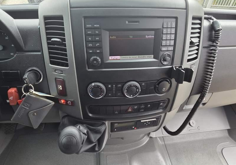 Mercedes-Benz SPRINTER TRANSFER 35 / SPROWADZONY/ 6 800 KM - Minibus, Mikrobus: obrázok 2 Mercedes-Benz SPRINTER TRANSFER 35 / SPROWADZONY/ 6 800 KM - Minibus, Mikrobus: obrázok 2